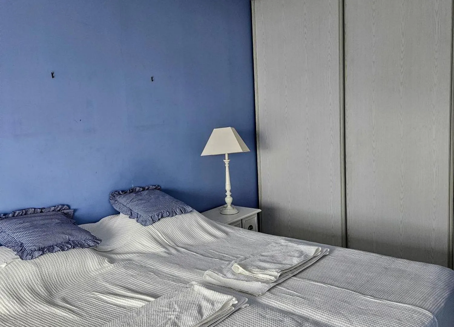 Appart 2 Pieces, Juan Les Pins, Plage 400 M, Parking Antibes Apartment